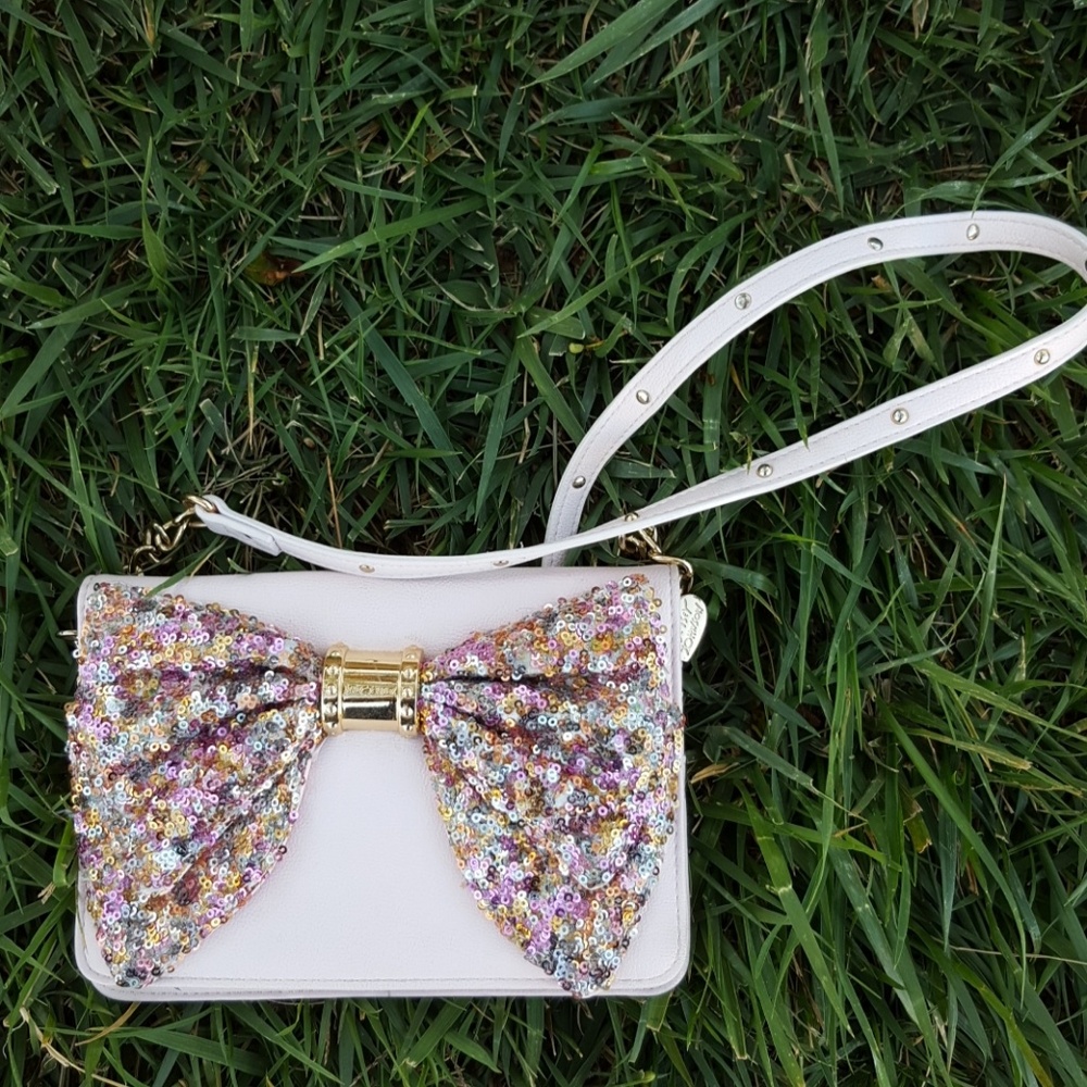 LIKE NEW Betsey Johnson